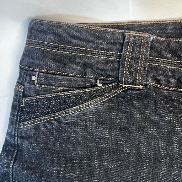 White House Black Market Blanc Denim Jean Shorts Dark Wash Tab Leg Size 00* LG - Picture 3 of 12